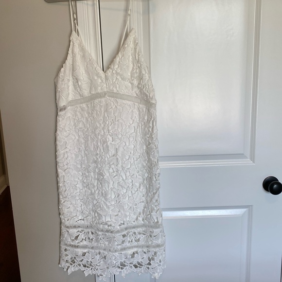 Astr Dresses & Skirts - ASTR white lace spaghetti strap dress size XL